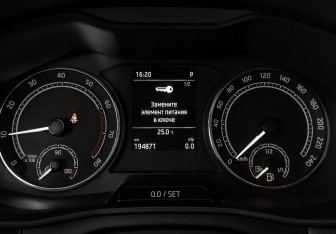 Подержанный автомобиль Skoda Rapid Liftback 2021 года (16 фото)