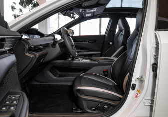 Новый Changan UNI-V 2025 (16 фото)