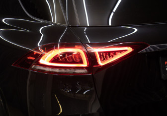 Подержанный автомобиль Mercedes-Benz GLE 2019 года (26 фото)