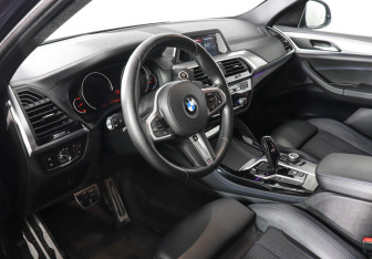 Подержанный автомобиль BMW X4 2019 года (12 фото)