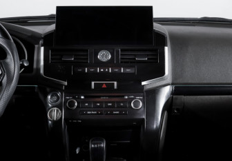 Подержанный автомобиль Toyota Land Cruiser Suv 2007 года (13 фото)