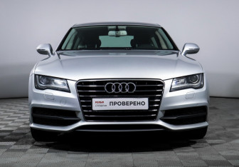 Подержанный автомобиль Audi A7 2013 года (2 фото)
