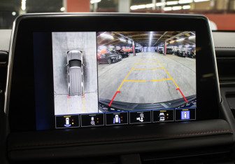 Подержанный автомобиль Chevrolet Tahoe 2024 года (22 фото)