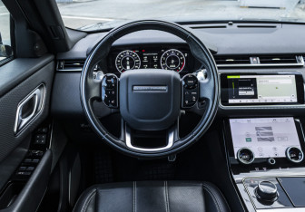 Подержанный автомобиль Land Rover Range Rover Velar 2020 года (12 фото)