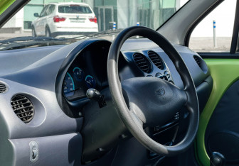 Подержанный автомобиль Daewoo Matiz 2008 года (13 фото)