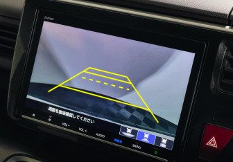 Подержанный автомобиль Honda Stepwgn 2018 года (15 фото)