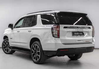 Подержанный автомобиль Chevrolet Tahoe 2021 года (7 фото)