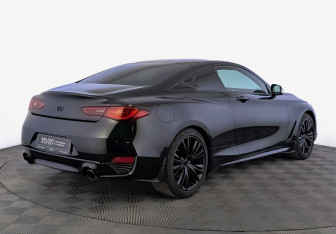 Подержанный автомобиль Infiniti Q60 Coupe 2020 года (5 фото)