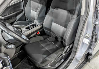 Подержанный автомобиль Geely Coolray 2022 года (18 фото)