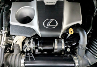 Подержанный автомобиль Lexus RX 2016 года (9 фото)