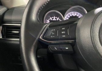 Подержанный автомобиль Mazda CX-5 2022 года (15 фото)