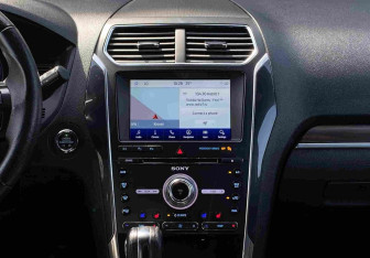 Подержанный автомобиль Ford Explorer 2018 года (30 фото)