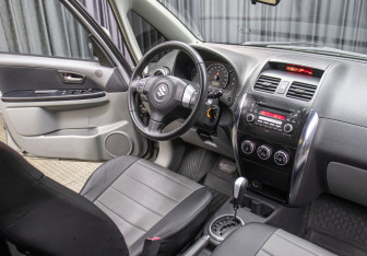 Подержанный автомобиль Suzuki SX4 Hatchback 2008 года (11 фото)