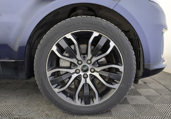 Подержанный автомобиль Land Rover Range Rover Sport 2021 года (12 фото)