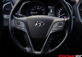 Подержанный автомобиль Hyundai Santa Fe 2015 года (12 фото)