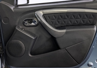 Подержанный автомобиль Renault Duster 2016 года (25 фото)