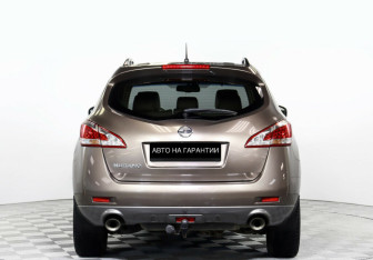 Подержанный автомобиль Nissan Murano Suv 2013 года (5 фото)
