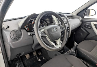 Подержанный автомобиль LADA (ВАЗ) Largus Wagon 2021 года (16 фото)