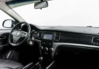 Подержанный автомобиль SsangYong Actyon 2013 года (6 фото)