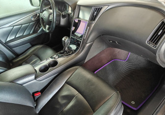 Подержанный автомобиль Infiniti Q50 2015 года (11 фото)