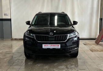 Подержанный автомобиль Skoda Kodiaq 2019 года (2 фото)