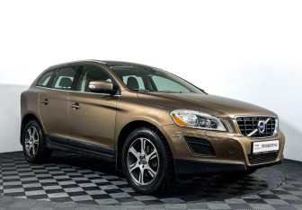 Подержанный автомобиль Volvo XC60 2011 года (3 фото)