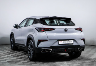 Подержанный автомобиль Changan UNI-T 2023 года (7 фото)