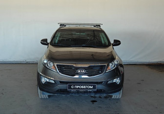 Подержанный автомобиль Kia Sportage 2011 года (2 фото)
