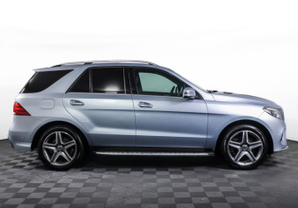 Подержанный автомобиль Mercedes-Benz GLE 2017 года (4 фото)