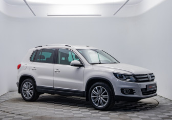 Подержанный автомобиль Volkswagen Tiguan 2013 года (3 фото)