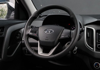 Подержанный автомобиль Hyundai Creta 2021 года (11 фото)