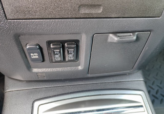 Подержанный автомобиль Mitsubishi Pajero 2014 года (17 фото)