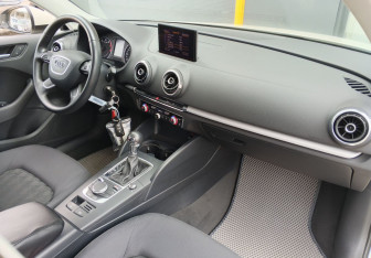 Подержанный автомобиль Audi A3 Hatchback 2013 года (11 фото)