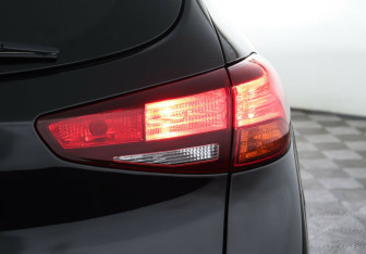 Подержанный автомобиль Hyundai Tucson 2019 года (6 фото)