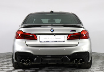 Подержанный автомобиль BMW M5 Sedan 2019 года (4 фото)