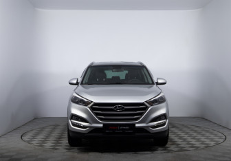 Подержанный автомобиль Hyundai Tucson 2018 года (2 фото)