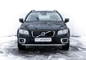 Подержанный автомобиль Volvo XC70 2012 года (2 фото)