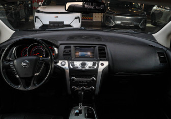 Подержанный автомобиль Nissan Murano Suv 2011 года (10 фото)