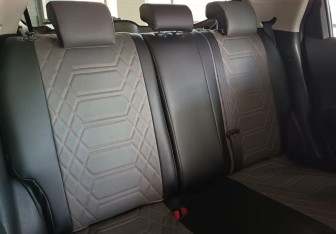 Подержанный автомобиль Nissan Juke 2014 года (15 фото)