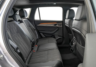 Новый Geely Monjaro 2026 (12 фото)