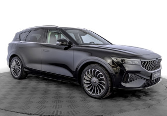 Подержанный автомобиль Voyah Free 2023 года (3 фото)