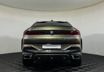 Новый BMW X6 2025 (4 фото)