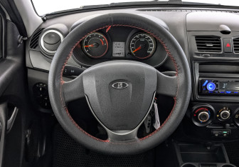 Подержанный автомобиль LADA (ВАЗ) Kalina Wagon 2018 года (22 фото)