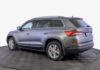 Подержанный автомобиль Skoda Kodiaq 2019 года (7 фото)