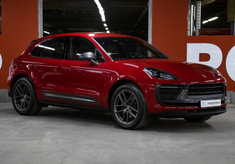 Подержанный автомобиль Porsche Macan 2023 года (3 фото)