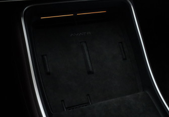 Подержанный автомобиль Avatr 11 2023 года (22 фото)