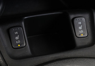 Подержанный автомобиль Honda Jazz 2009 года (15 фото)