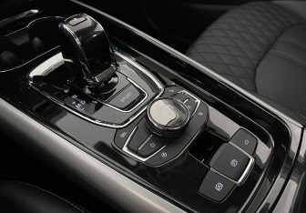 Подержанный автомобиль Exeed TXL 2020 года (10 фото)