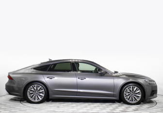 Подержанный автомобиль Audi A7 2018 года (4 фото)