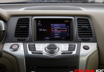 Подержанный автомобиль Nissan Murano Suv 2013 года (16 фото)